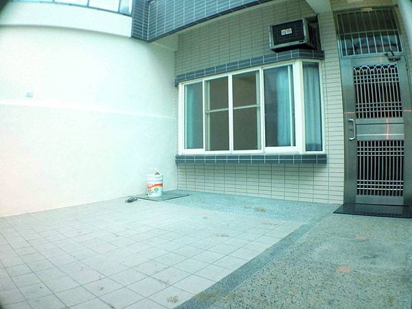1. 前院 1.JPG