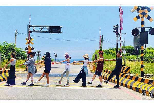 [台東]櫻木平交道-2[旅人不在家].JPG