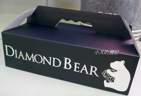 01. DiamondBear 鑽石熊紙盒超精美.jpg