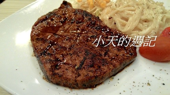 Queen&apos;s steak13.jpg