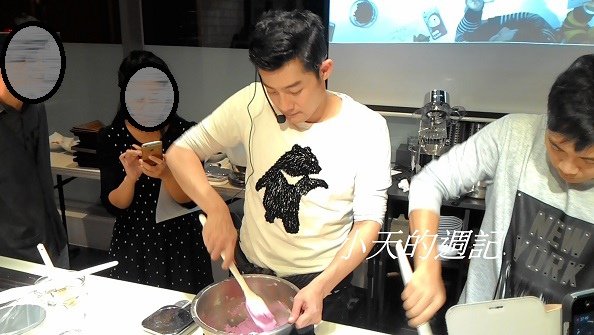 FunCooking瘋食課-你知我知廚藝教室-施易男 馬卡龍甜點課8.jpg