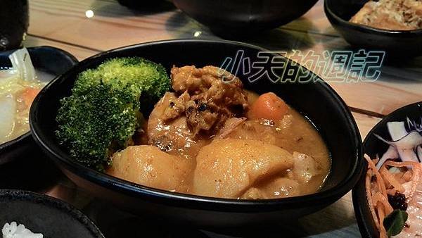 【台北‧萬華區‧邀約】村子口 中華料理 (家樂福桂林店)14.jpg