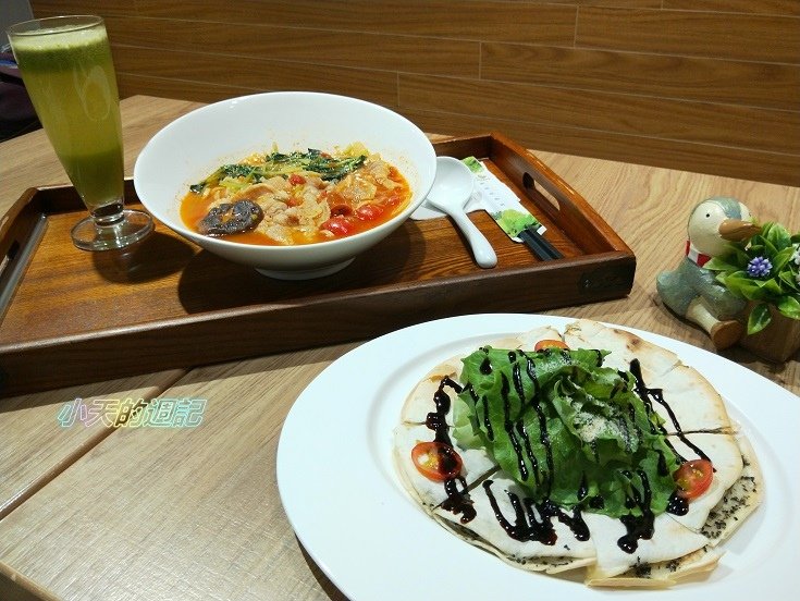 【台北信義安和美食】 NICE GREEn美蔬菜廚房台北精緻外食族健康飲食 酸湯豚肉麵 松露脆餅 蔬果汁12.jpg