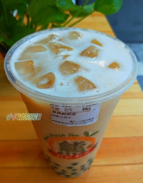 【中和手搖飲料推薦】熊飲鮮茶中和店12.jpg