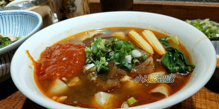 【新店大坪林站美食】功夫豬3.jpg