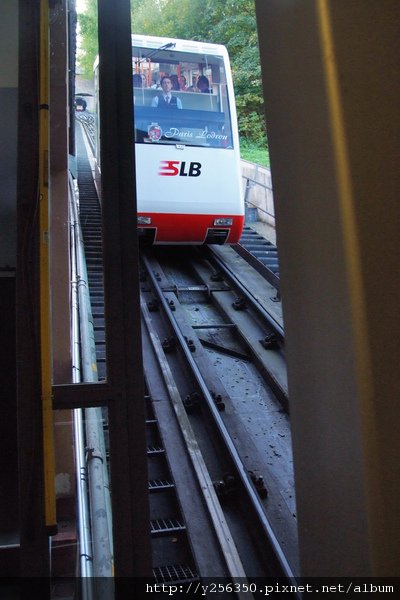 D03_009-Salzburg_好快也好貴的纜車.jpg