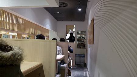 P1090433-2048.jpg