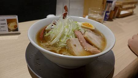 P1090437-2048.jpg