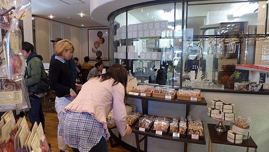 P1090744-2048.jpg