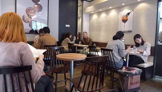 P1090748-2048.jpg