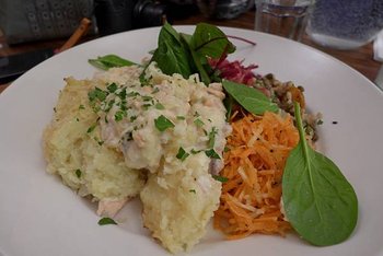 P1070722-2048.jpg