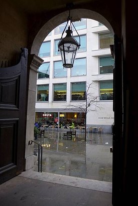 P1070730-2048.jpg