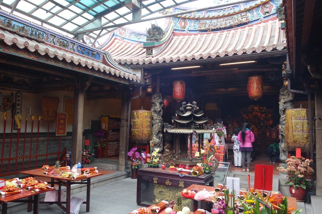 DSC08286.JPG - 為了旅館! 去年 今年都是台中