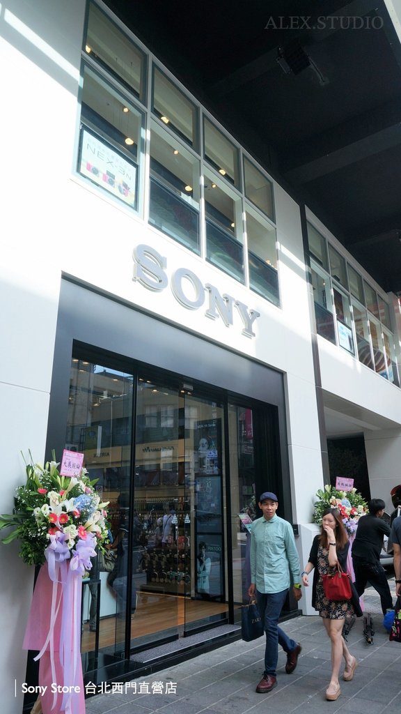 Sony-Store.003