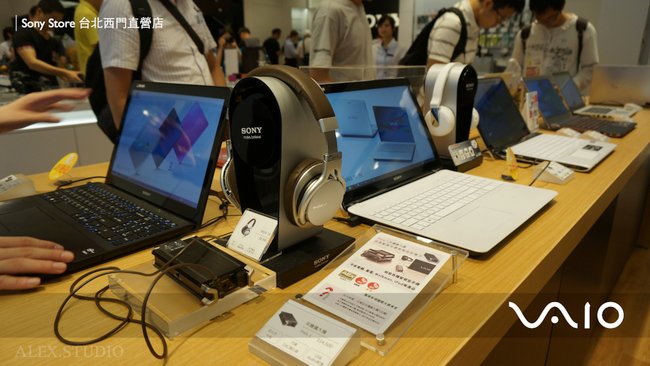 Sony-Store.019