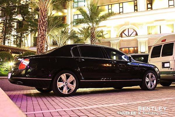 Bentley Continental Flying Spur