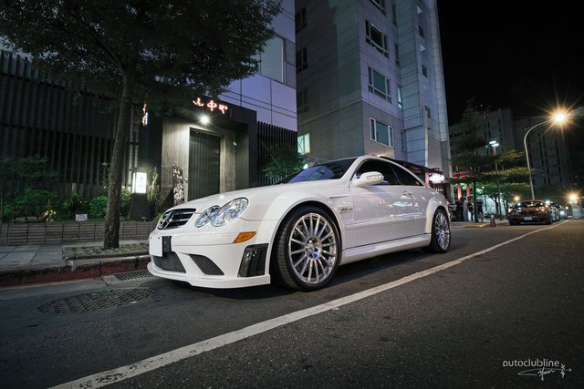 Mercedes-Benz CLK63 AMG Black Series