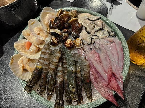 【東食】武鶴和牛火鍋｜台北美食推薦：1380元日本A5和牛吃