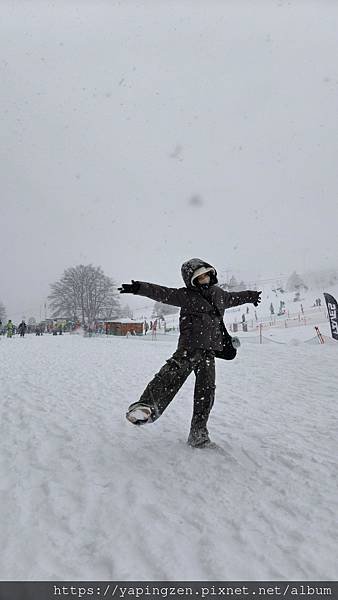 LINE_ALBUM_202501_日本苗場滑雪_250209_3.jpg