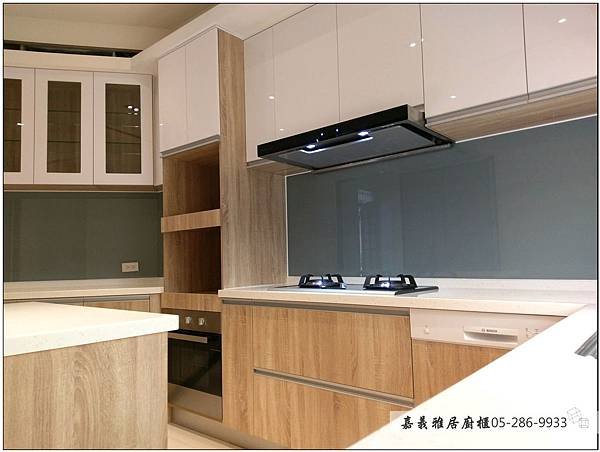 台中廚具-西屯區黎明路ㄇ字型廚具+中島32