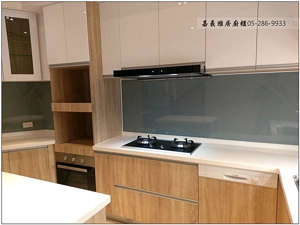 台中廚具-西屯區黎明路ㄇ字型廚具+中島40