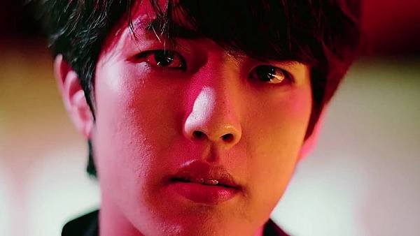 INFINITE Back Official MV 121.jpg