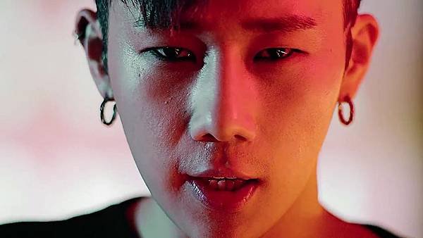 INFINITE Back Official MV 236.jpg