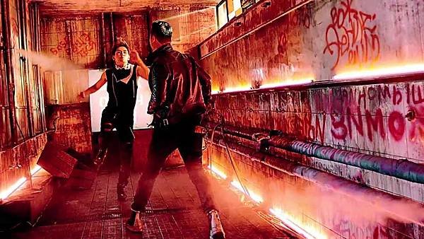 INFINITE Back Official MV 249.jpg