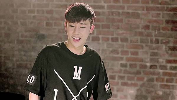 INFINITE Back Official MV 464.jpg