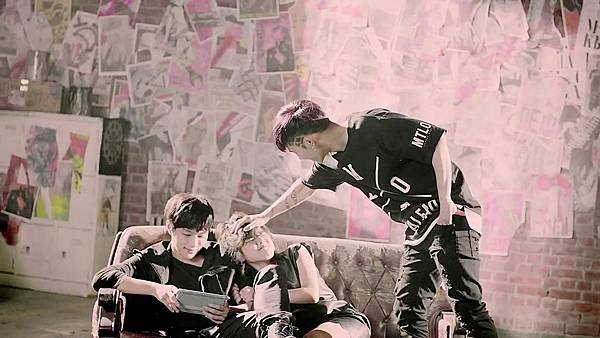 INFINITE Back Official MV 480.jpg