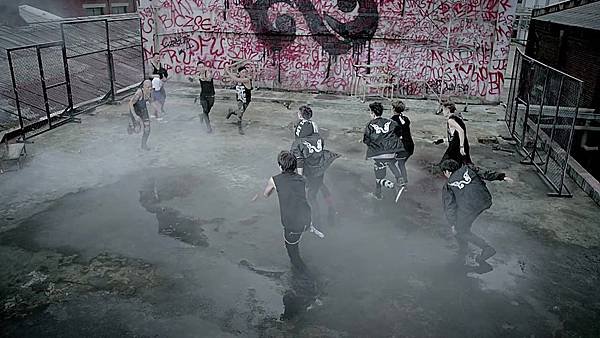 INFINITE Back Official MV 745