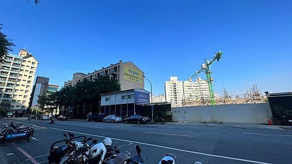 LINE_ALBUM_美術白天鵝_211117_1.jpg