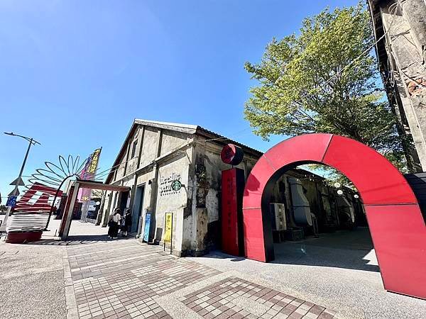 🔸鹽埕日式古典建築邊間大地坪金店面