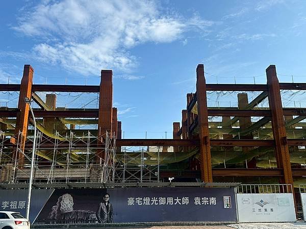 🔸高雄車站【艾美國際城】兩房雙衛浴平車