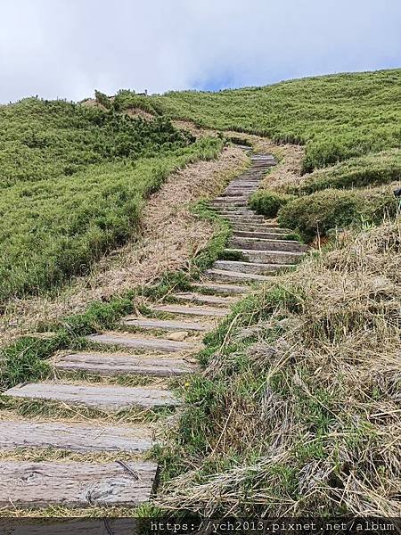 南投景點／樓梯無窮盡、陡上陡下合歡東峰