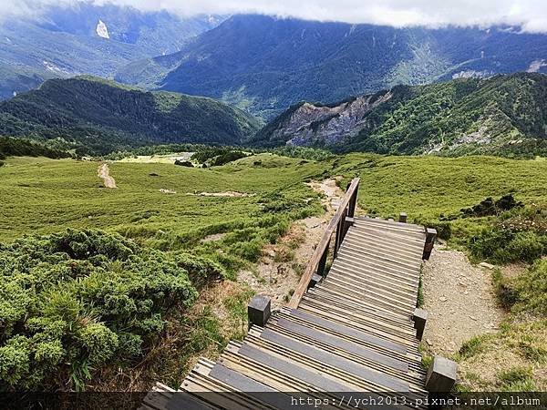 南投景點／樓梯無窮盡、陡上陡下合歡東峰