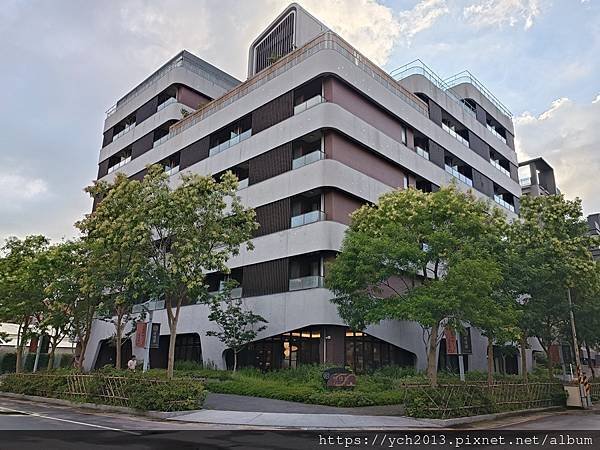 桃園龜山／林口長庚住宿《悅徠館》