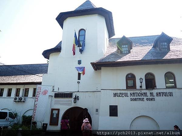 下機後第一站：羅馬尼亞鄉村博物館／羅馬尼亞首都布加勒斯特景點