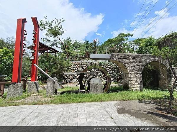 國姓鄉糯米橋與音樂水車