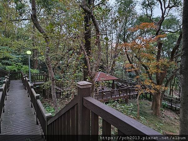 新北泰山景點／辭修公園與尖凍山步道