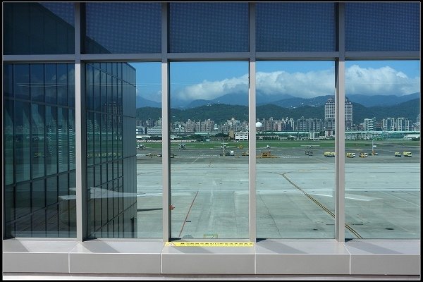 2013.10.10 松山機場觀景台