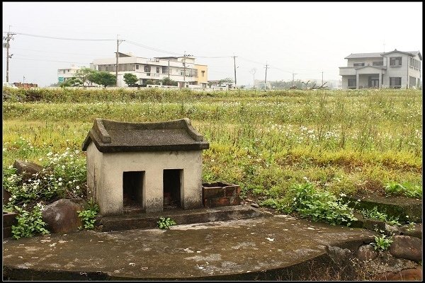 2013.03.30 淡水【紫藤花咖啡園】&amp;【得忌利士洋行】
