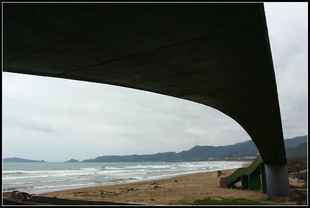 2013.03.03 寒風雨霧中的竹子湖