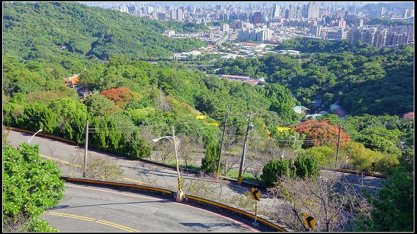 2021.10.10 【單車遊記】晨騎中和烘爐地南山福德宮