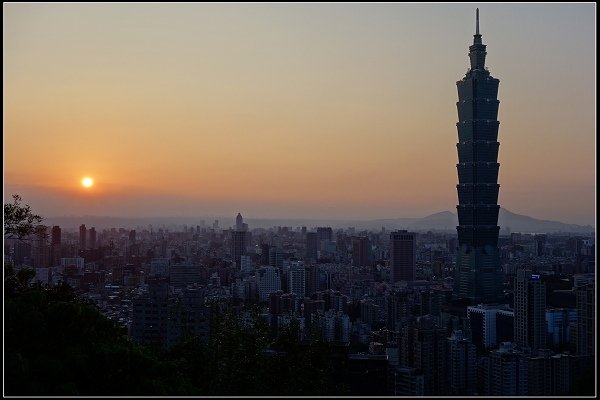 2021.04.11 台北信義區象山‧落日餘輝