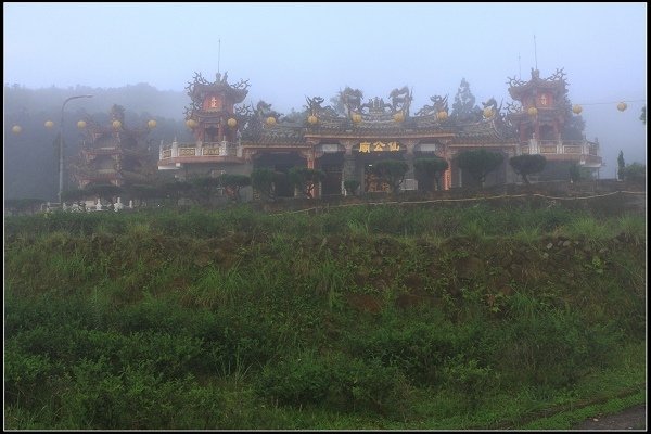 2021.04.02 坪林南山寺 ‧ 雲海之美