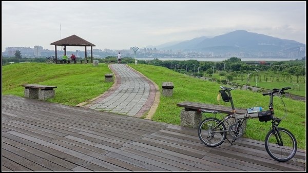 2019.09.22【單車遊記】拜訪八里米飛兔公園