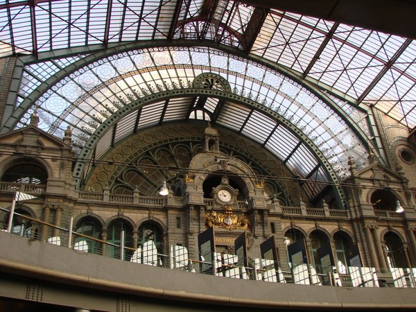 The train station（Antwerp）