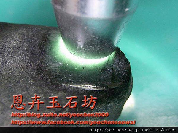 1675g帕敢黑烏沙全賭石&amp;開窗-014.jpg