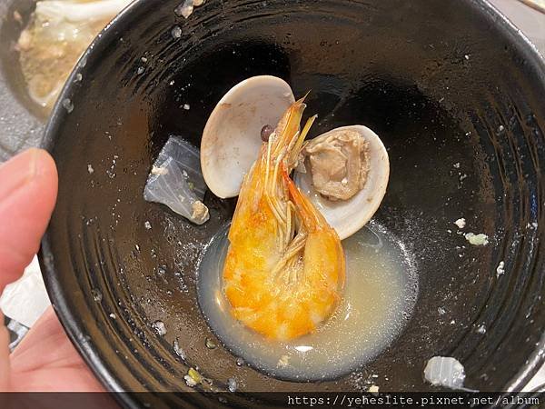 「高雄火鍋」好室鍋物高雄義享店- 手機點餐有新意，食材搭配有